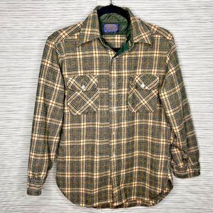 vtg Pendleton Flannel Mens Medium Green beige Plaid Virgin Wool Board‎ Shirt Top
